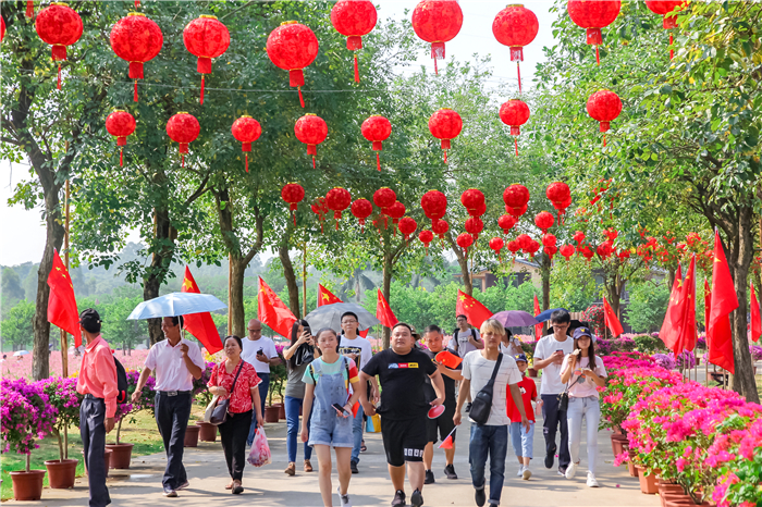 十一黄金周热档：假期撬动国内消费市场升级的新动能